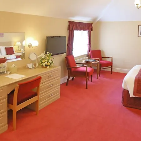 Hotel Saxonville