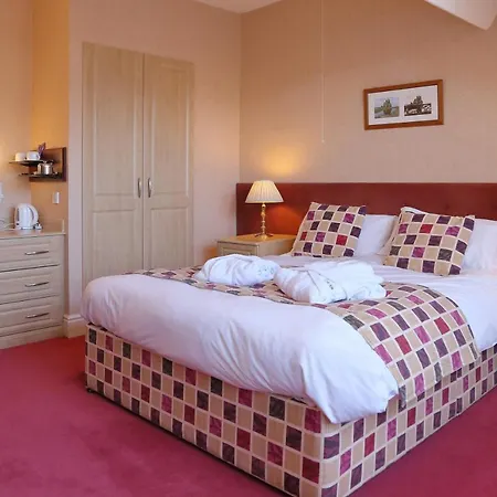 Saxonville Hotel 3*