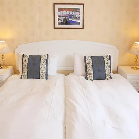 Saxonville Hotel 3*