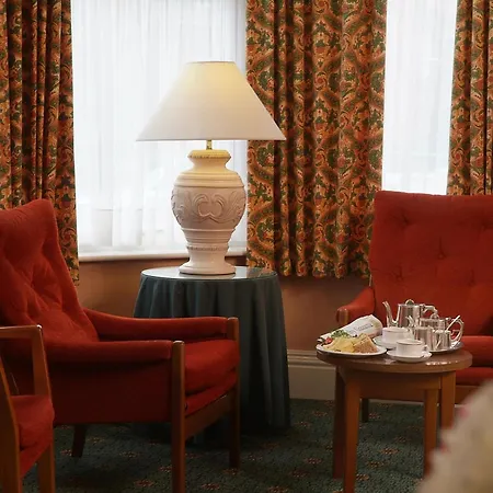 Hotel Saxonville 3*