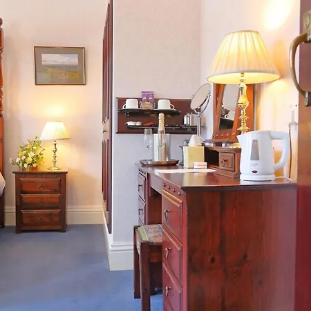 Otel Saxonville Whitby