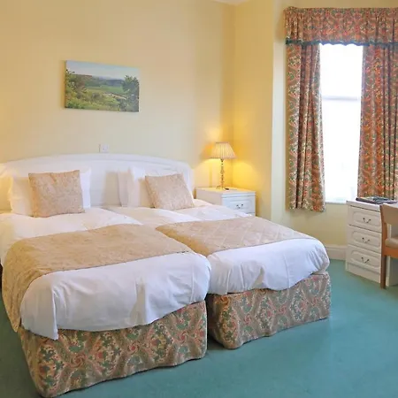 Otel Saxonville Whitby