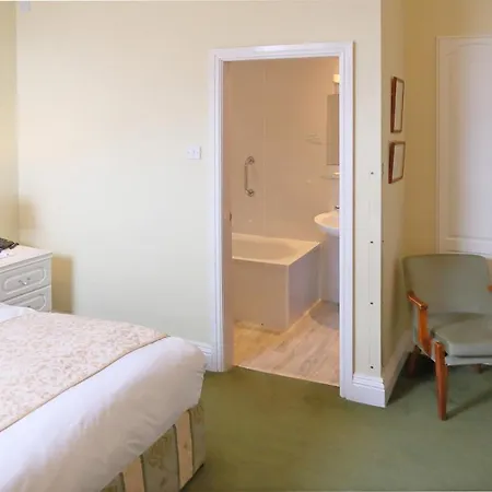 Saxonville Otel 3*