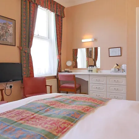 Otel Saxonville 3*