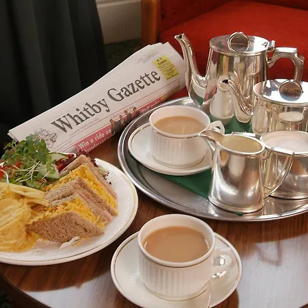 Otel Saxonville Whitby