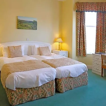 Saxonville Hotel 3*
