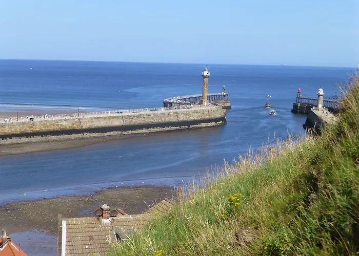 Saxonville Hotel Whitby